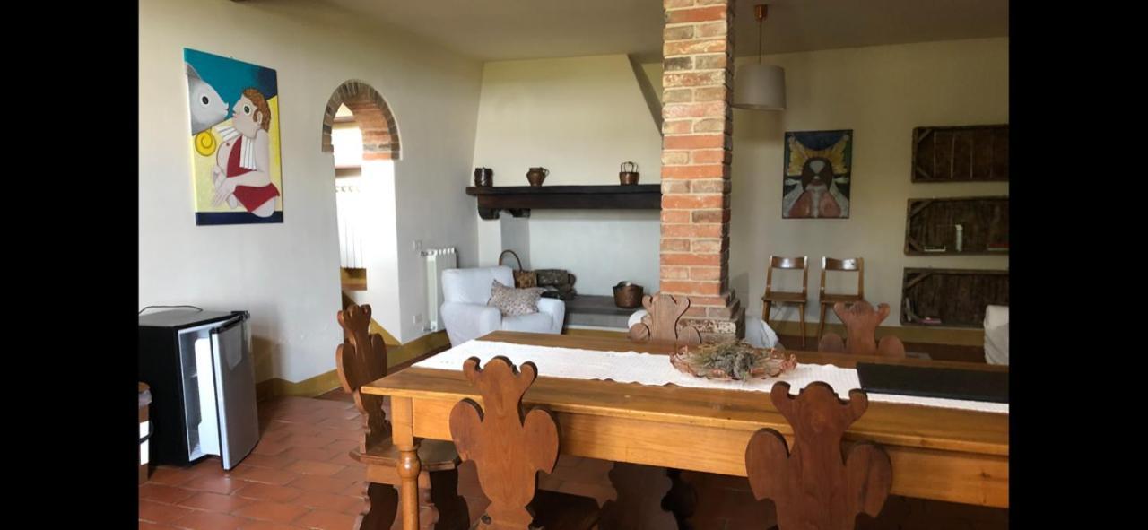 Agriturismo La Posta Reale 카스티글리온 피보치 외부 사진