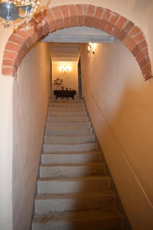 Agriturismo La Posta Reale 카스티글리온 피보치 외부 사진